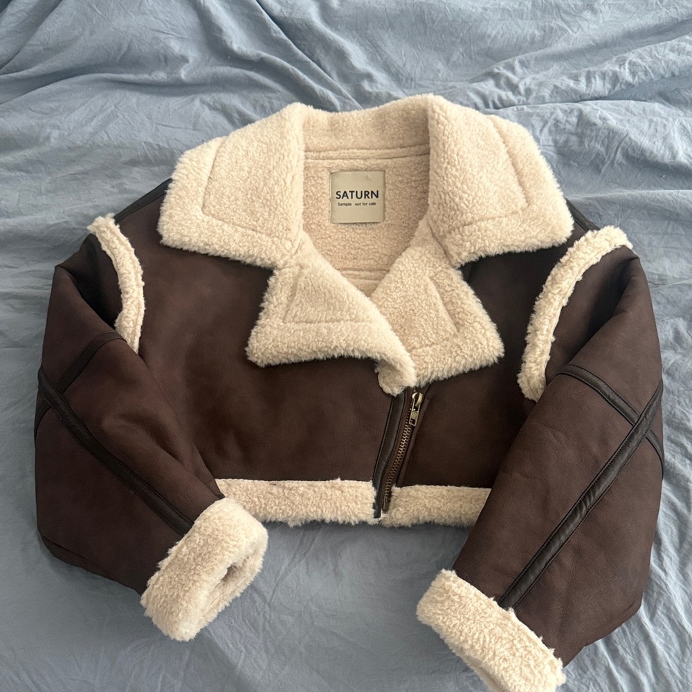Cropped leather suede Sherpa jacket
